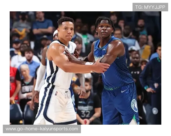 爱德华兹35+6+6再当救世主！森林狼四天双杀爵士，勇士之路再续辉煌